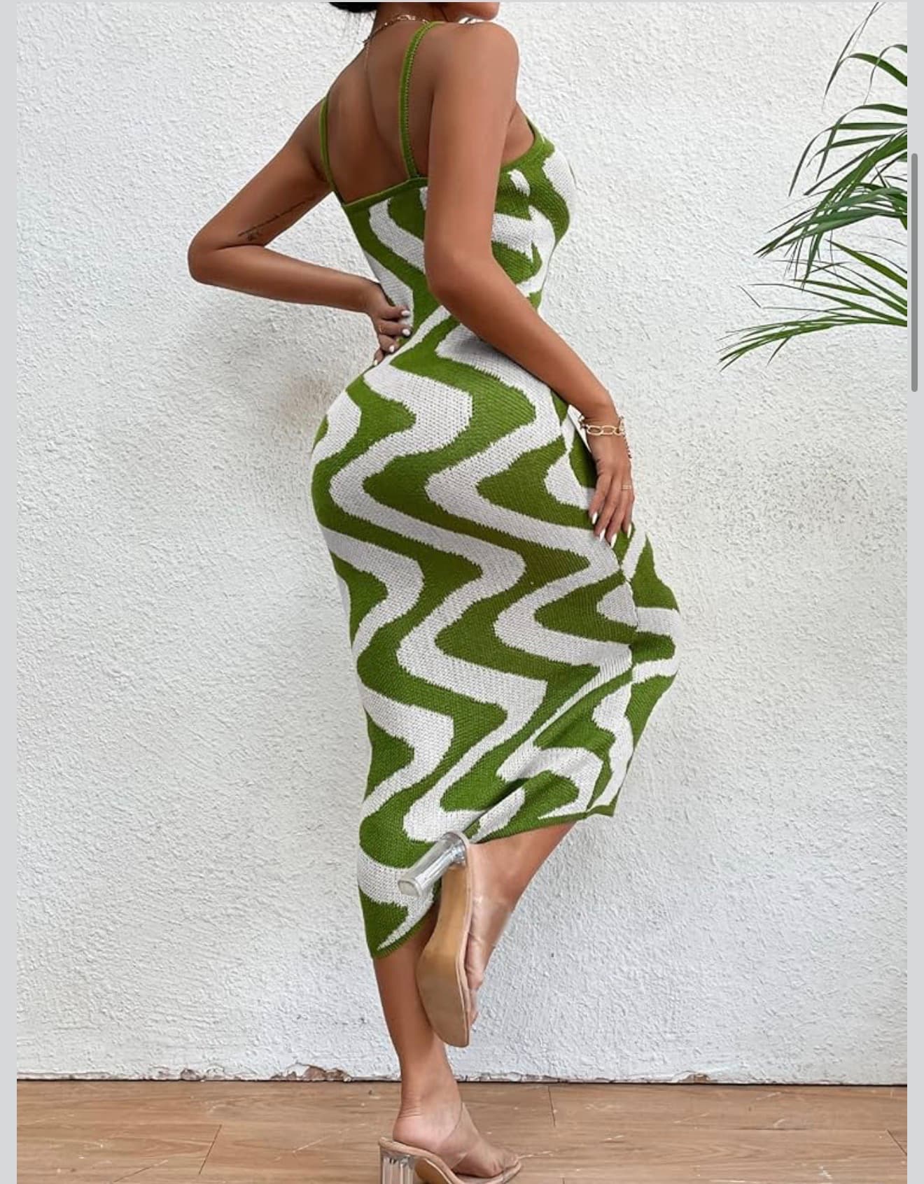 Green & White Bodycon Midi Dress 💚 - Image 2