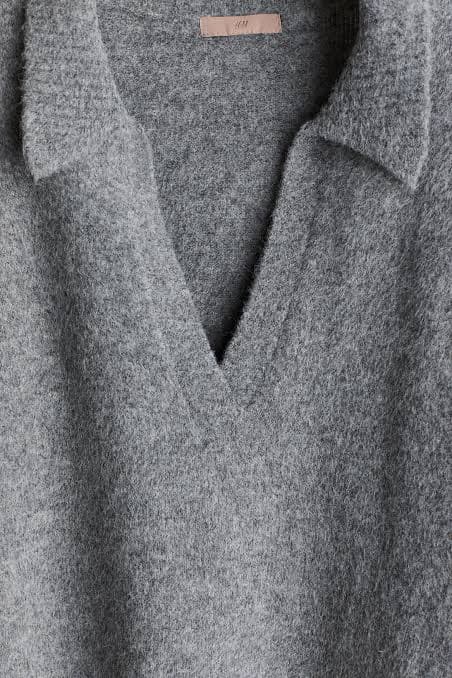 Grey notch neck knit with collar. Size small slightly oversized fit. Wool blend  - Image 2