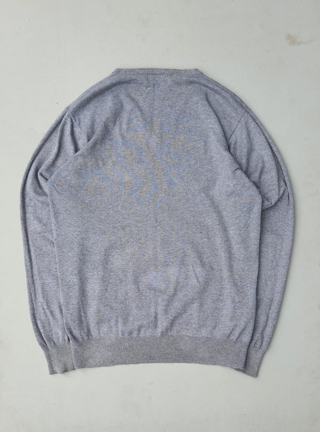 Fred Perry Men's Classic V-Neck Lightweight Sweatshirt - Image 4