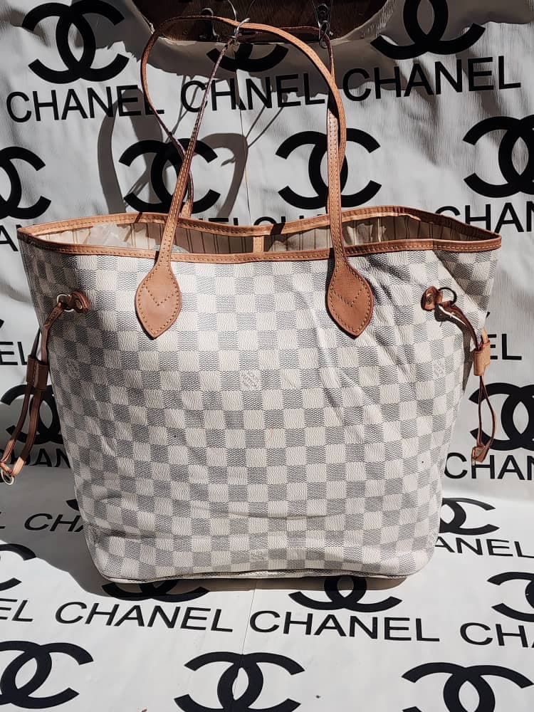 Neverful bag.Generally neat - Louis Vuitton - Preloved Fashion