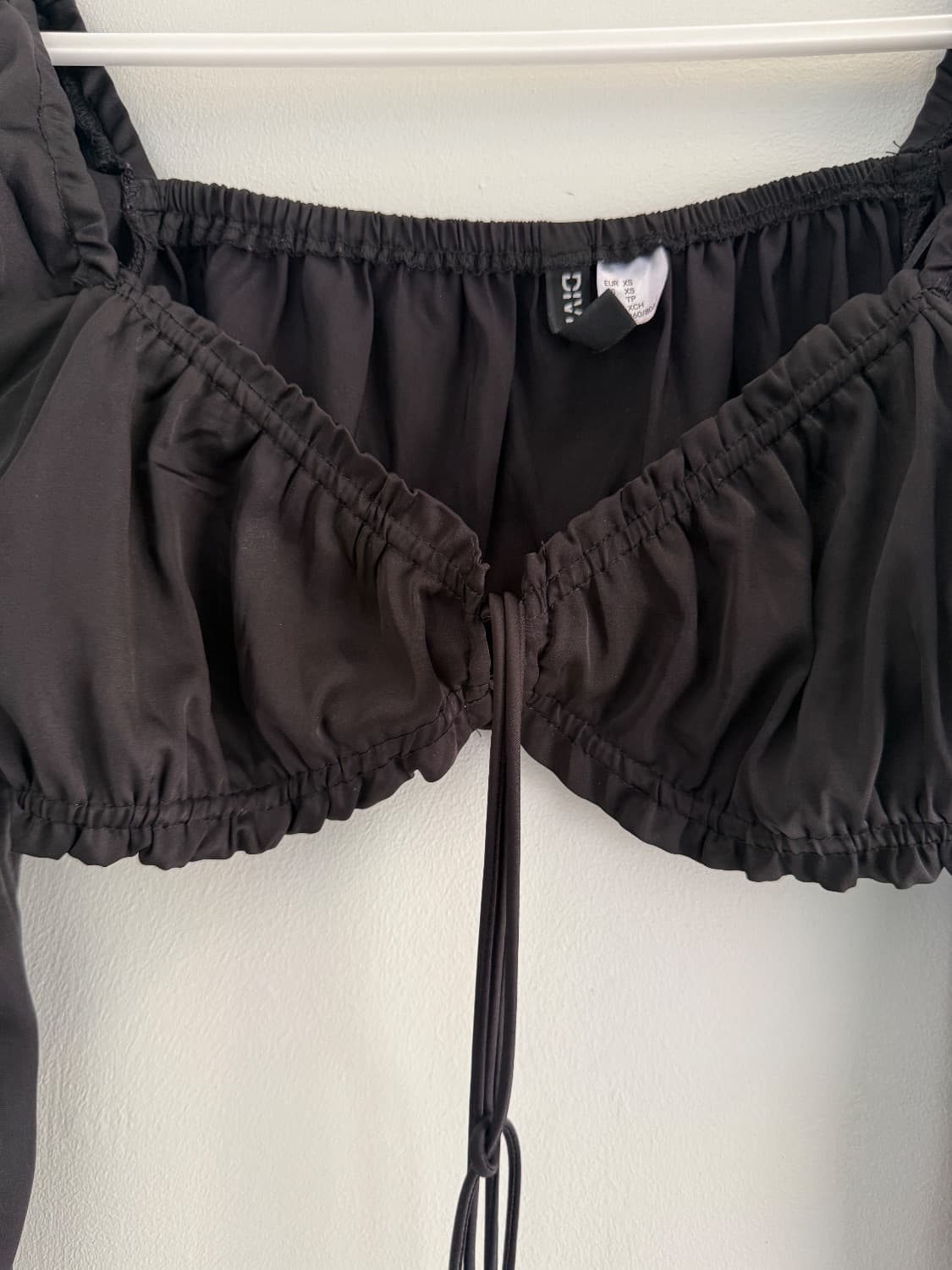 H&M black top - Image 3