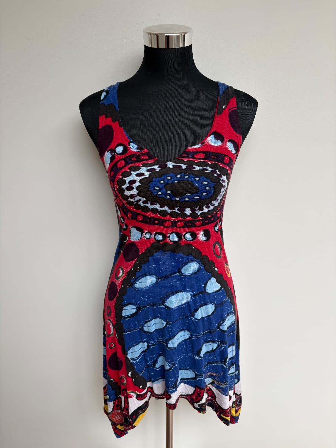 Collab between DESIGUAL and cirque de soleil. Navy and Red notch neck dress/ tunic. Asymmetric hem.  - Desigual - Preloved Fashion