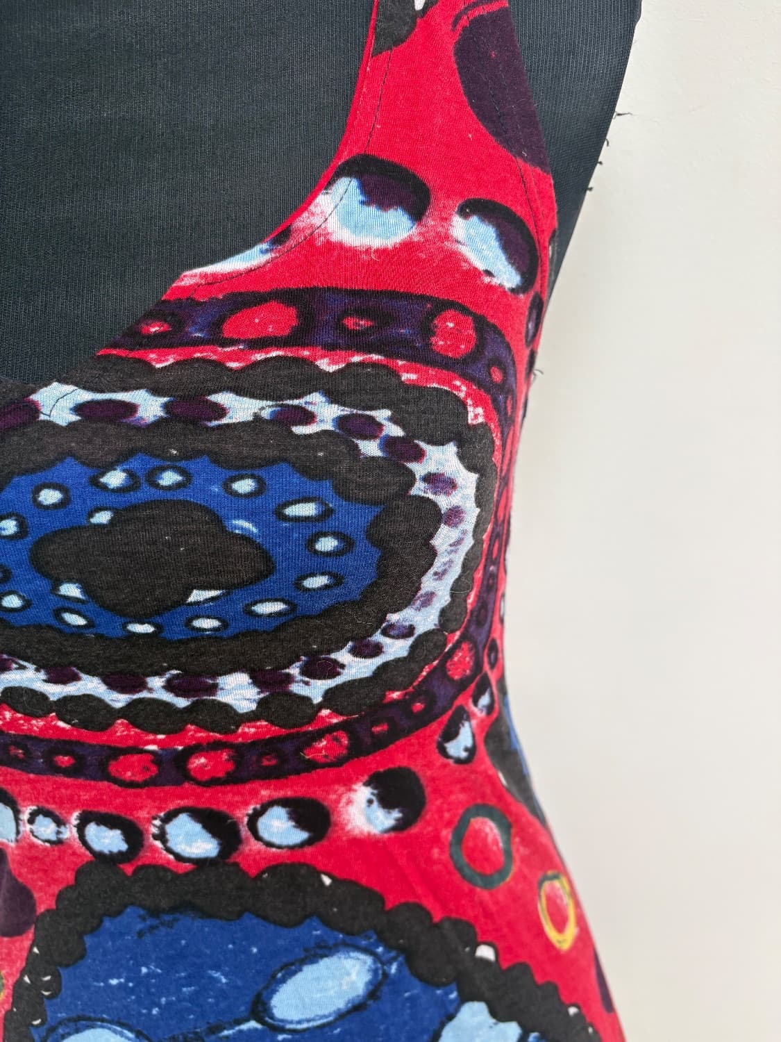 Collab between DESIGUAL and cirque de soleil. Navy and Red notch neck dress/ tunic. Asymmetric hem.  - Image 3