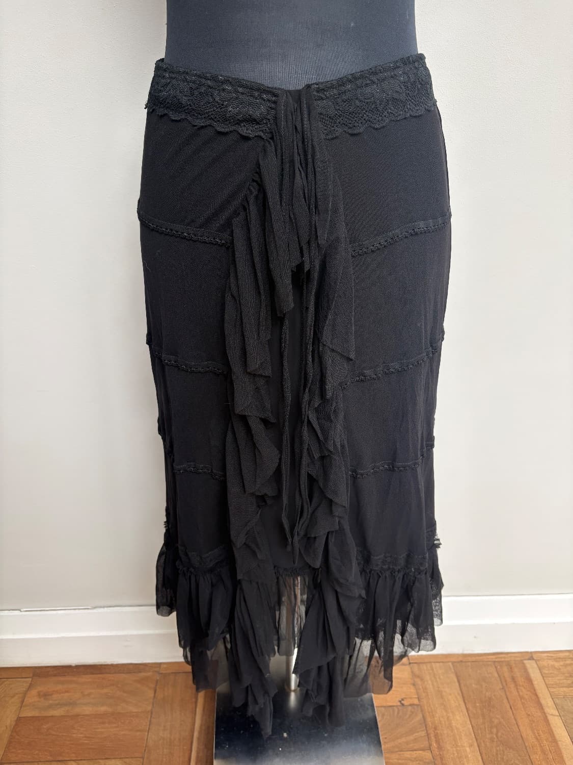 Black Midi skirt with lace and ruffles . Elasticated waist. Size L but will fit a medium - Size M - Preloved Fashion