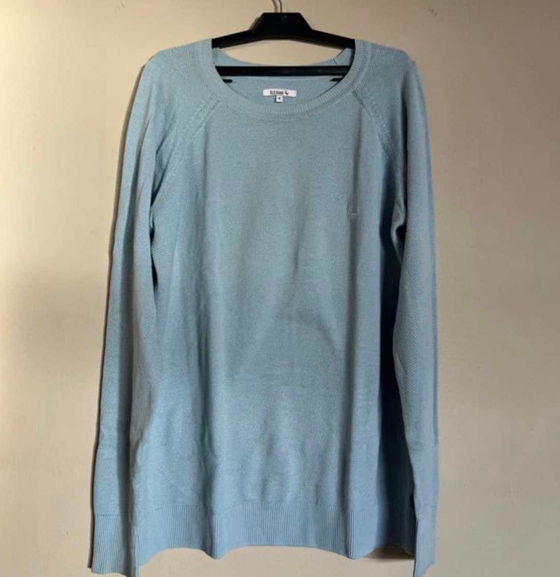 Women’s light blue jersey 