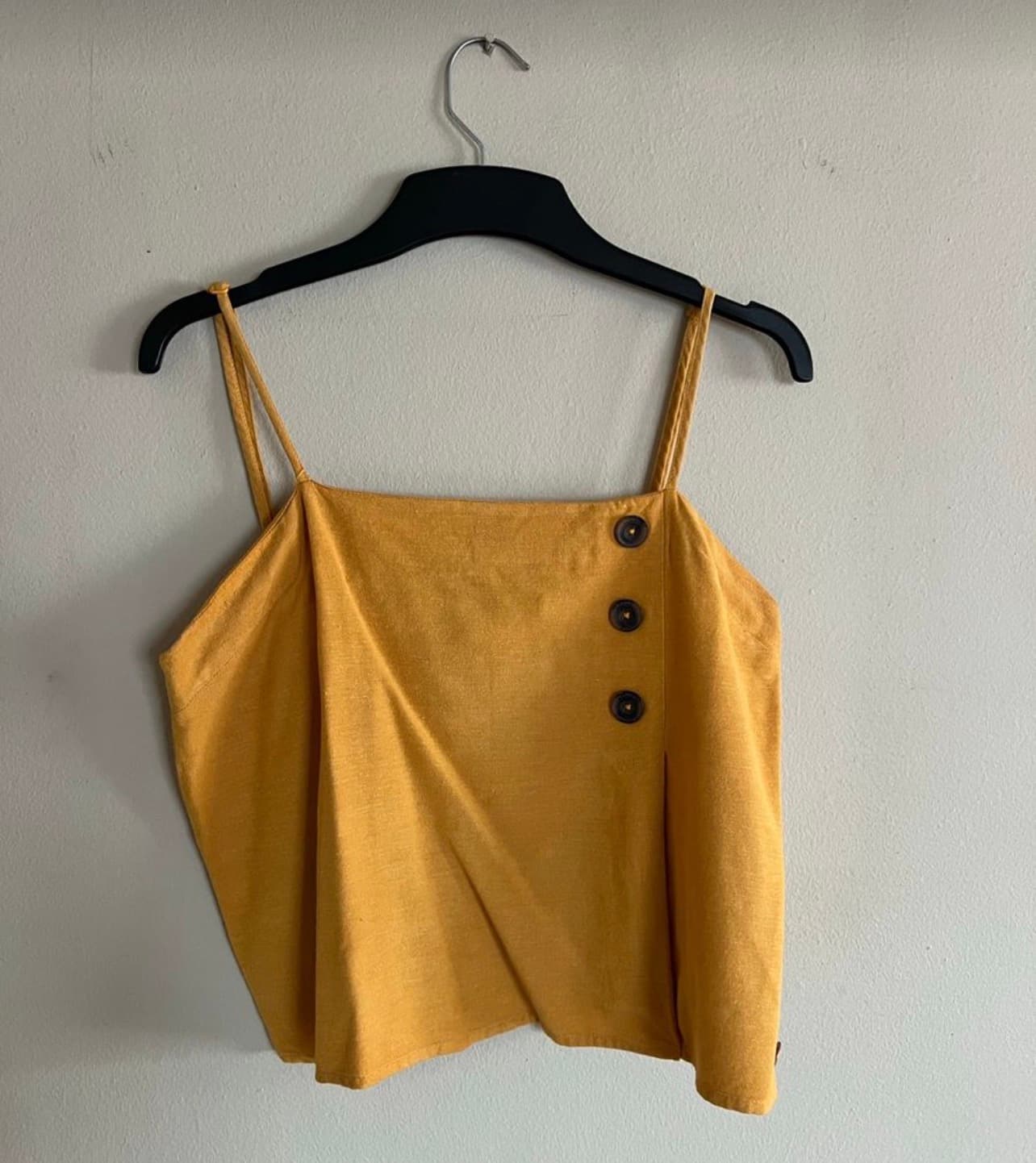 Women’s top. Seam is coming loose.