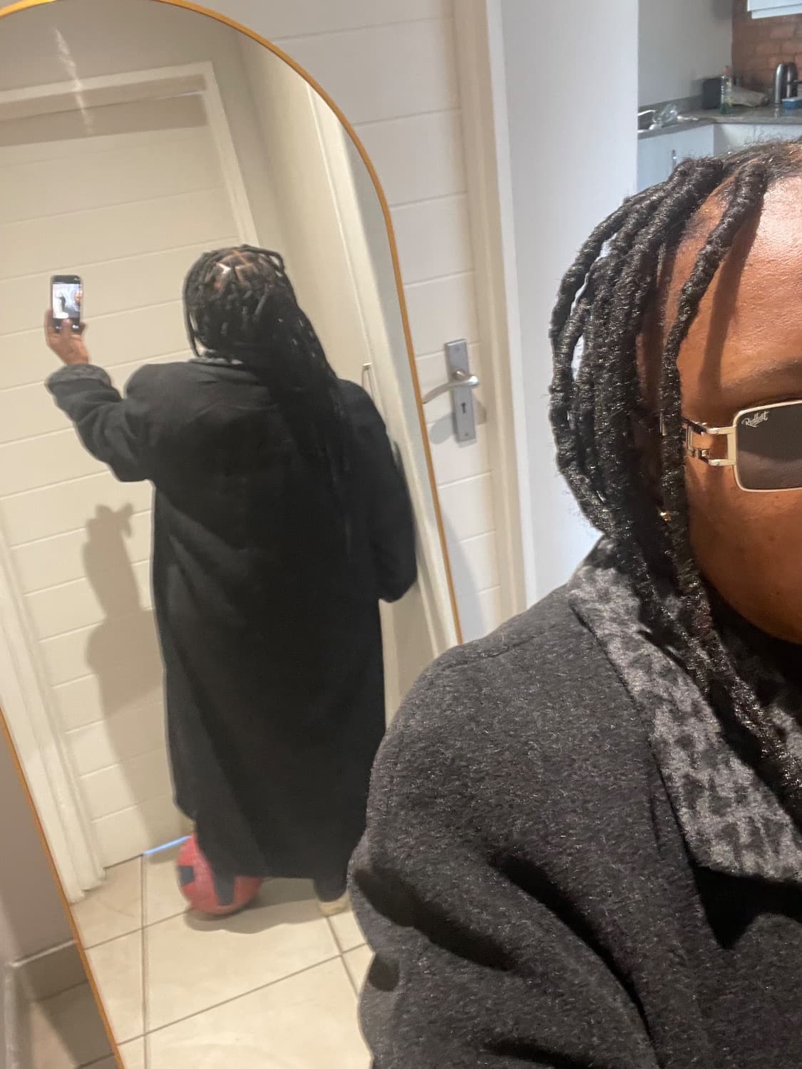 Long winter coat. - Image 2