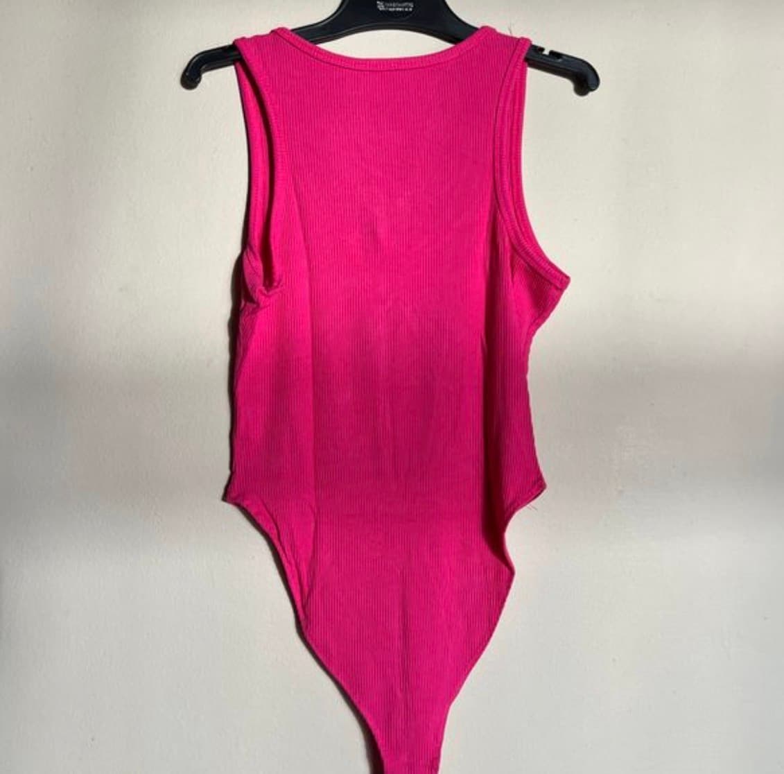 Women’s pink top - Image 4