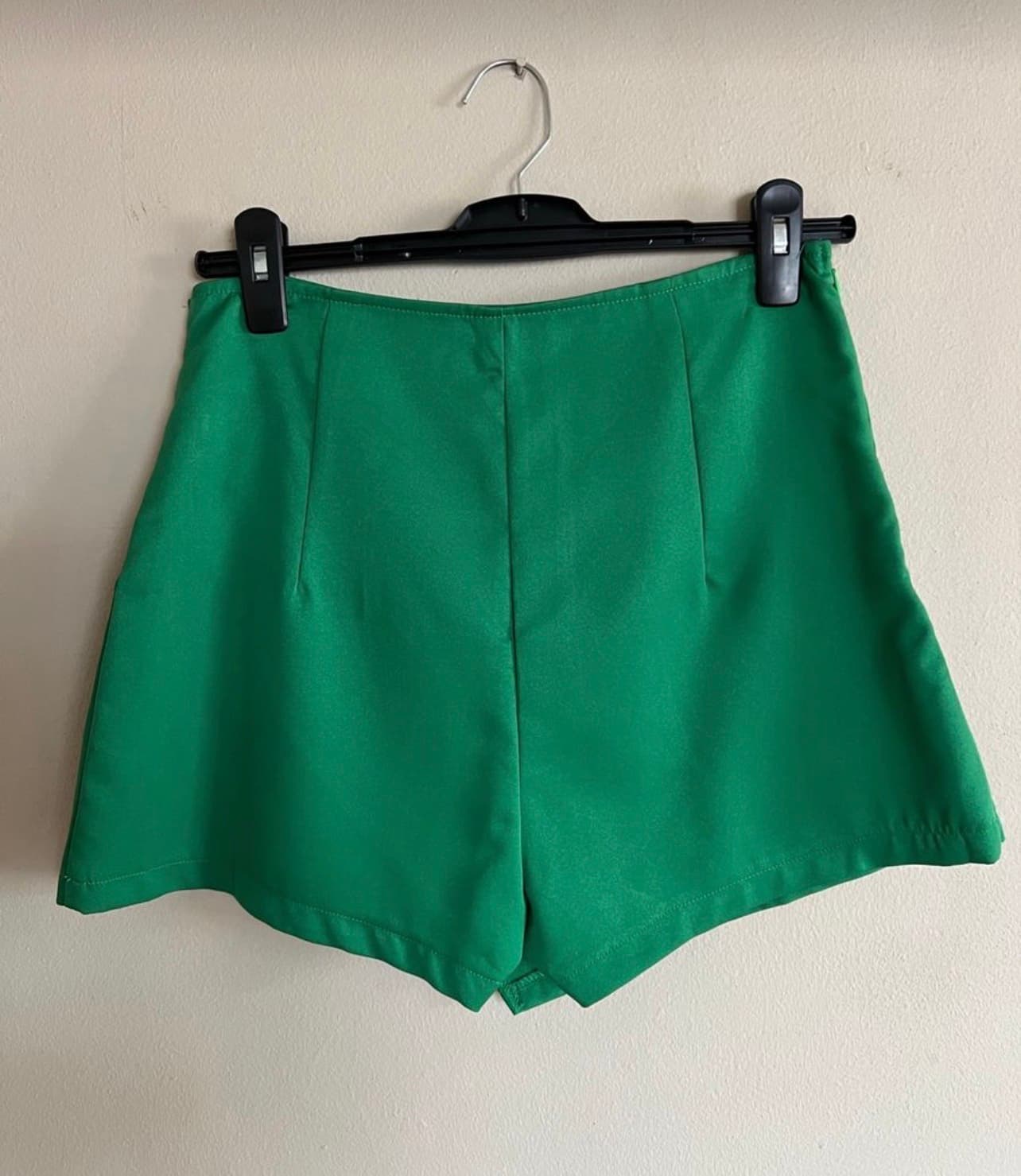 Women’s green skort - Image 4