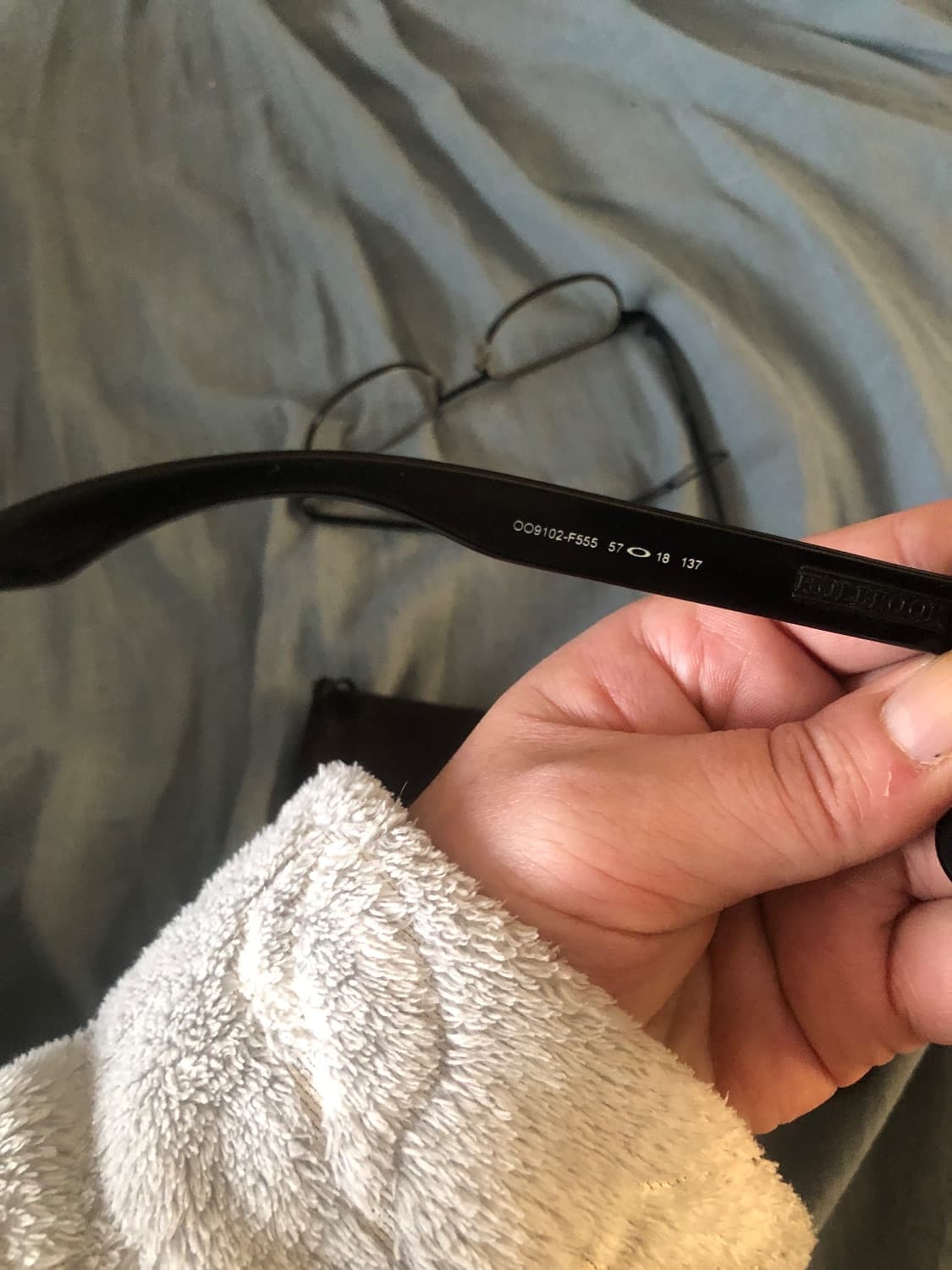 Oakley Holbrook with Grey Irisium Prism lenses - Image 3
