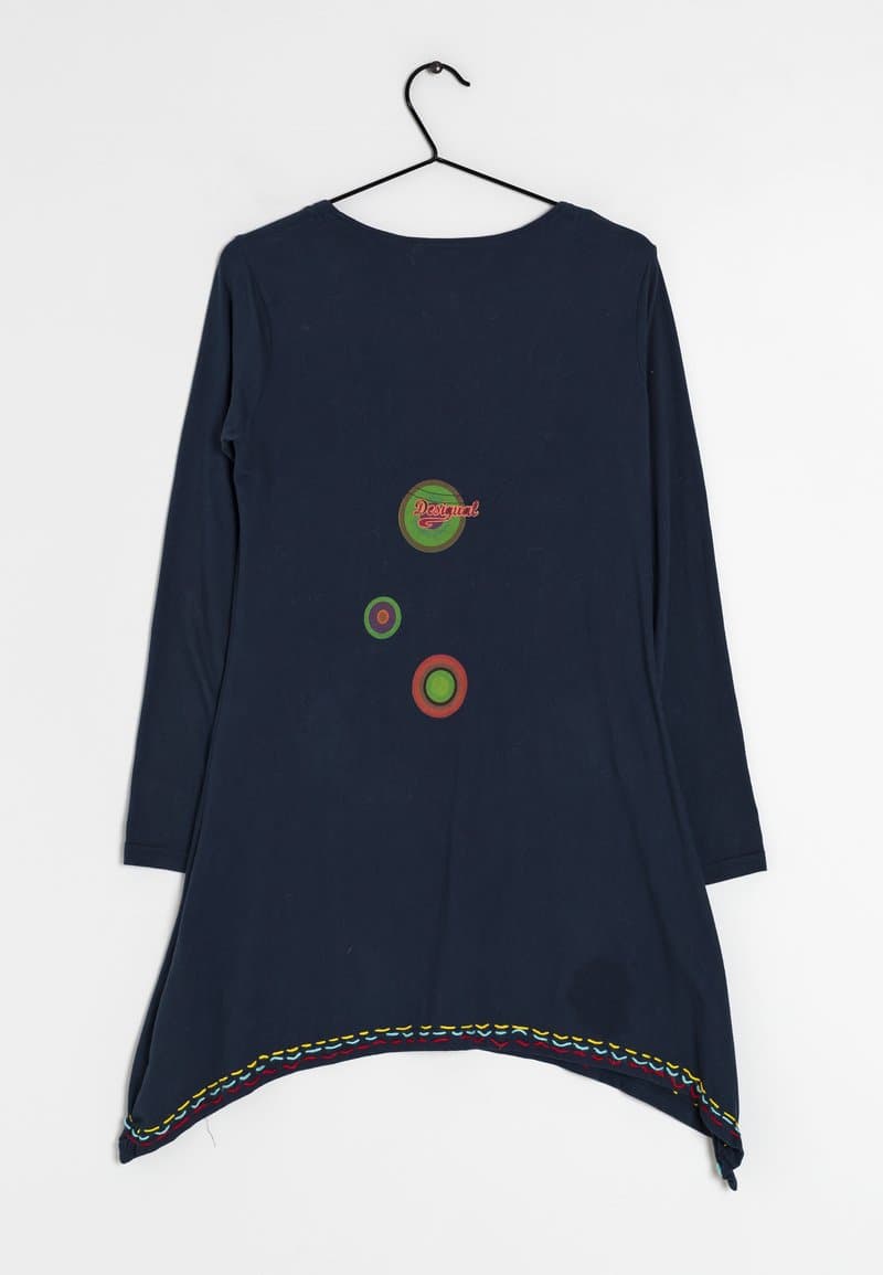 Navy floral notch neck tunic top with bright floral detailing . Asymmetrical hem. 100 per cotton. - Image 2
