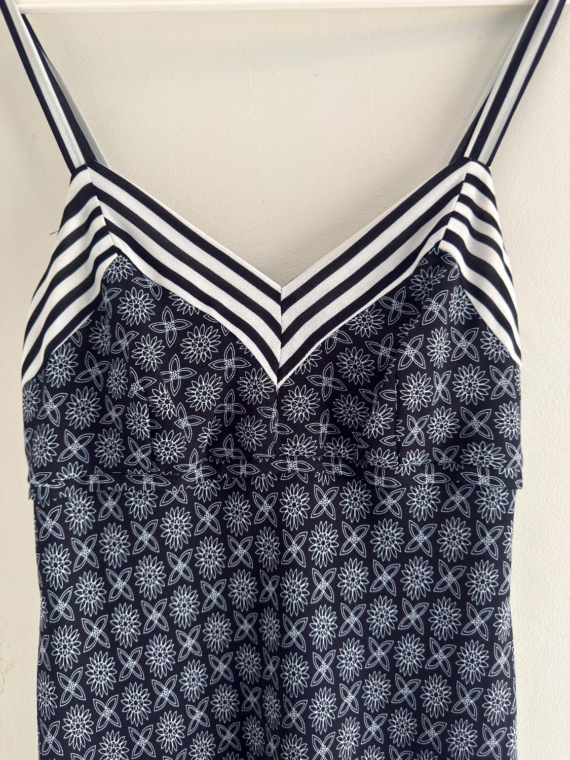 Navy blue dress - Image 2
