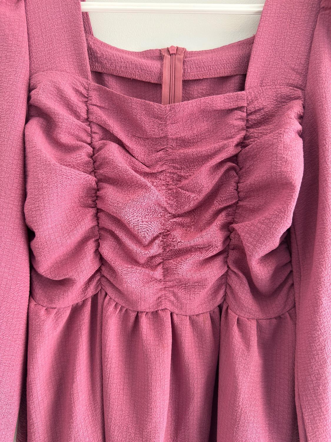 Pink Ruched Midi Dress ๐ - Image 2