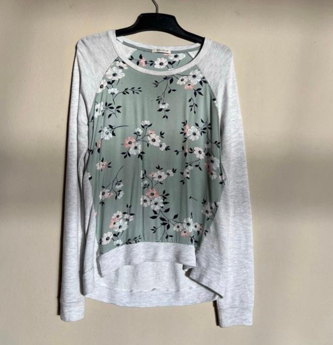 Women floral top. - Rare earth - Size UK 12 - Preloved Fashion