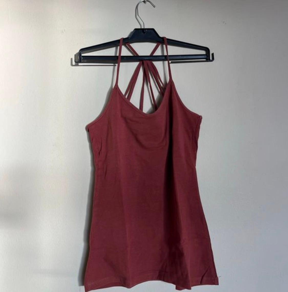 Women’s burnt orange top