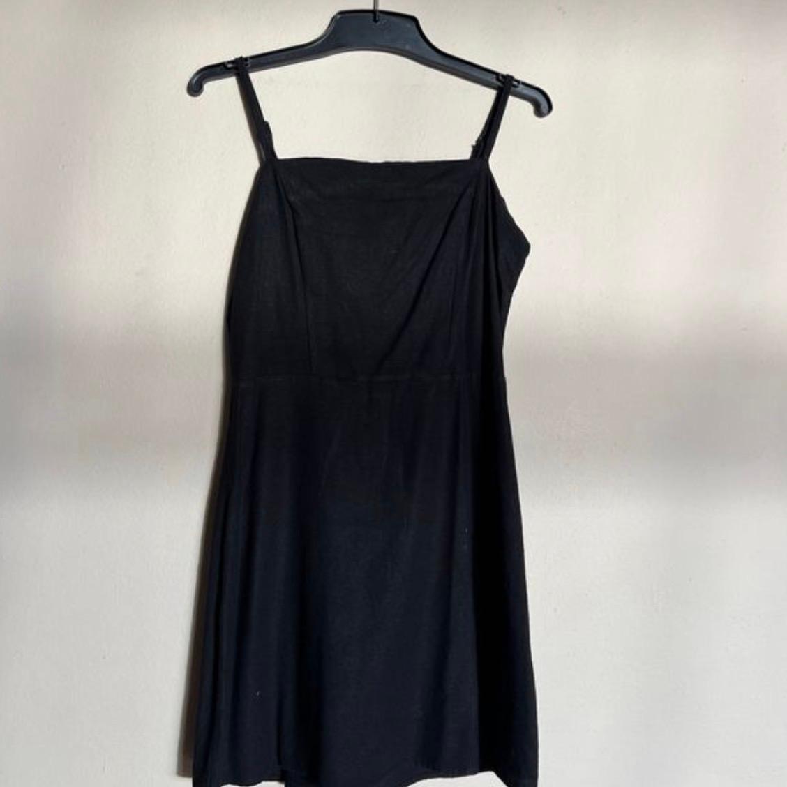 Women’s black dress