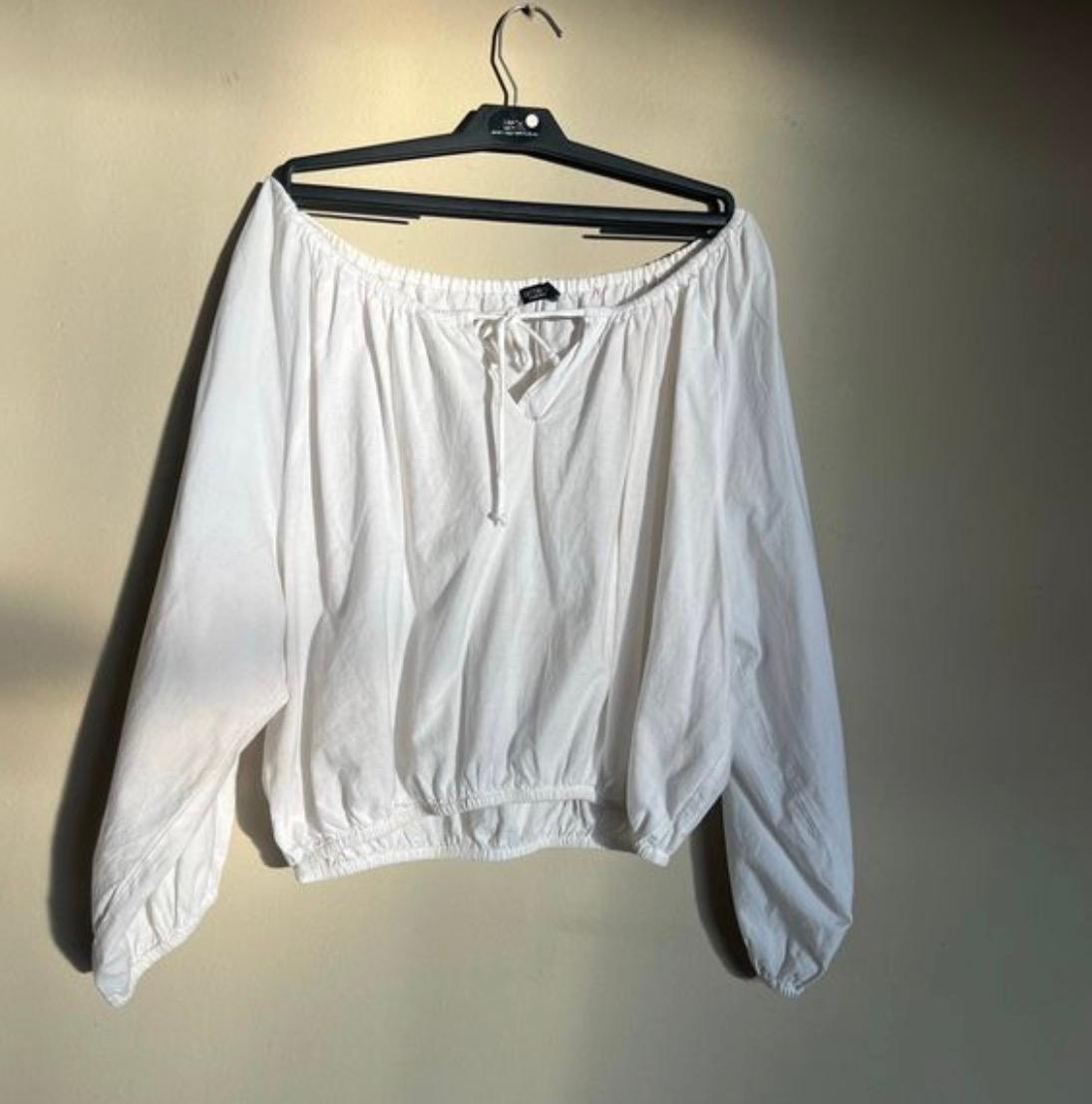 Women’s white blouse 