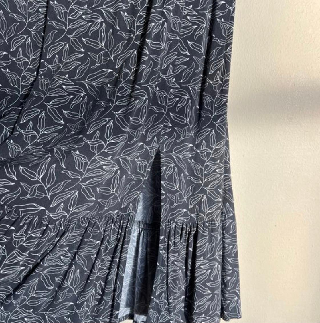 Women’s grey skirt - Image 2