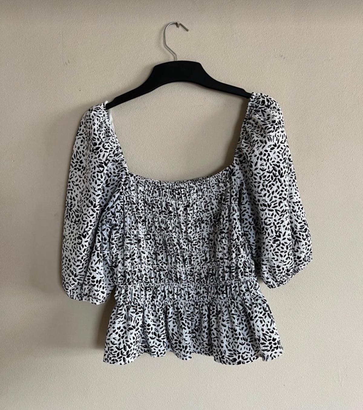 Women’s blouse 