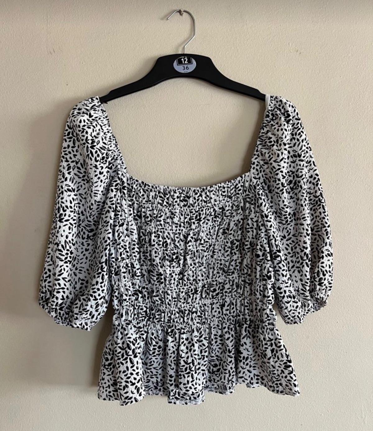Women’s blouse - Image 3