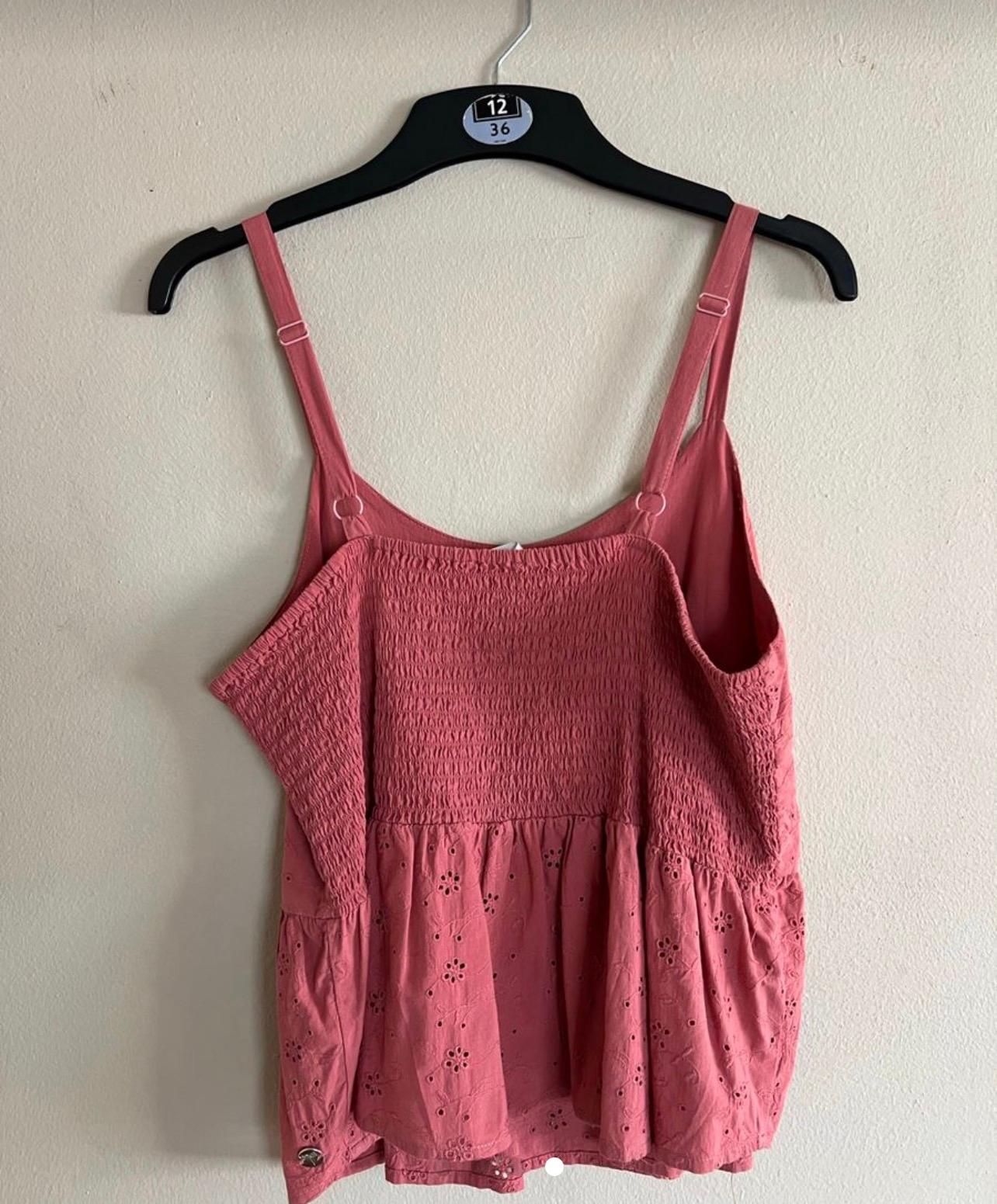 Women’s pink blouse. - Image 4