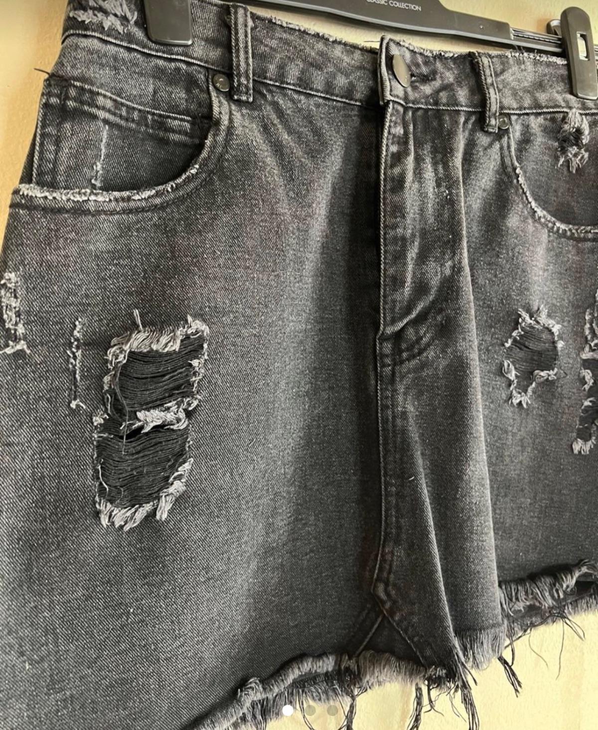 Women’s black denim skirt - Image 2