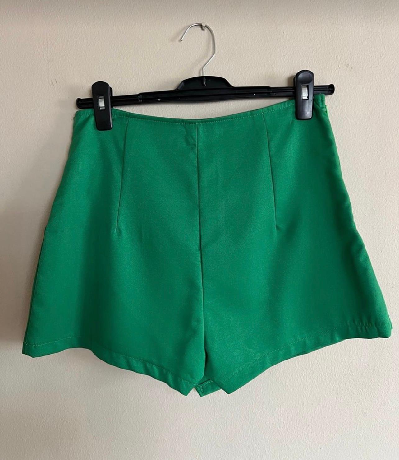 Women’s green skort - Image 4