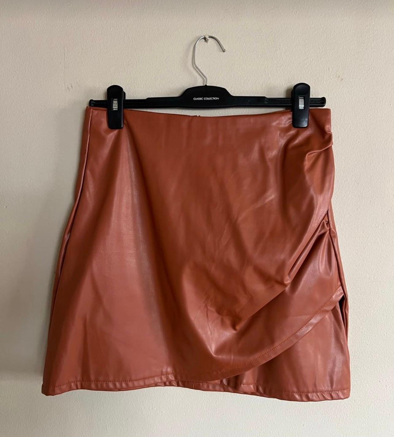 Women’s brown leather skirt - Image 1