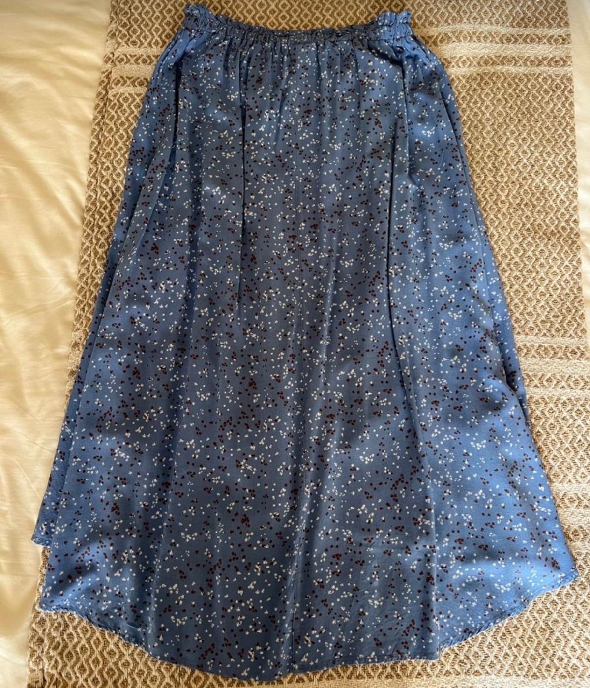 Women’s blue printed skirt  - Image 3