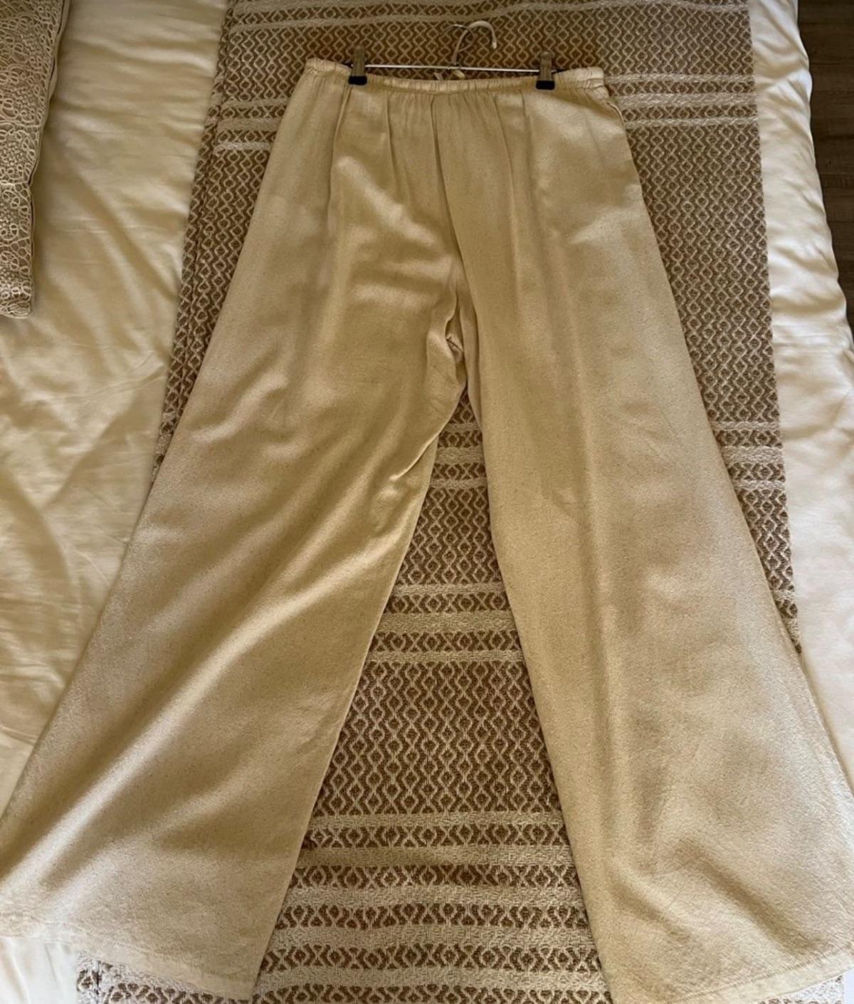 Women’s wide leg cream pants - Image 3