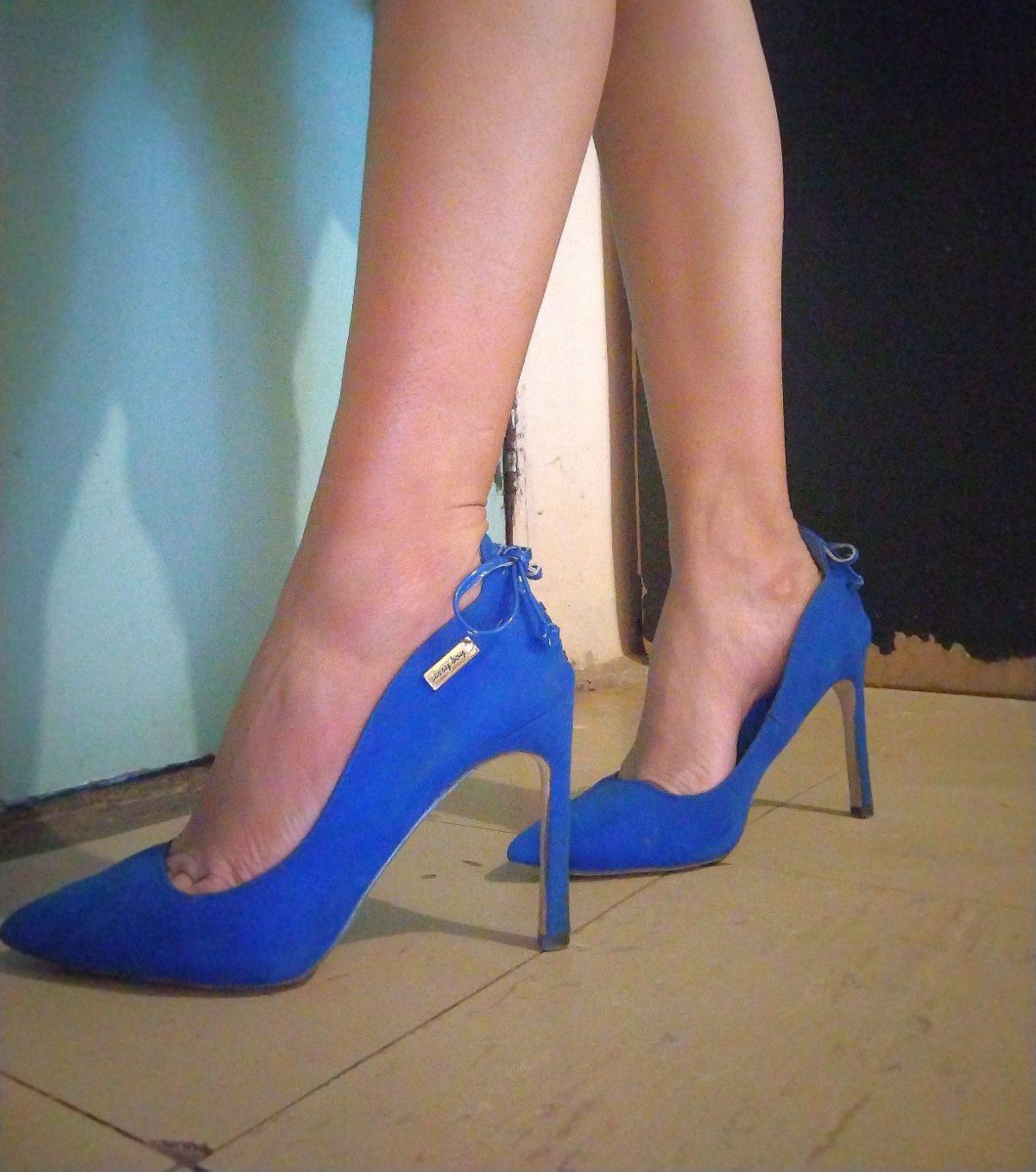Sissy boy heel it's a size 3 worn but still in good condition. Very comfortable heel.  - Image 1