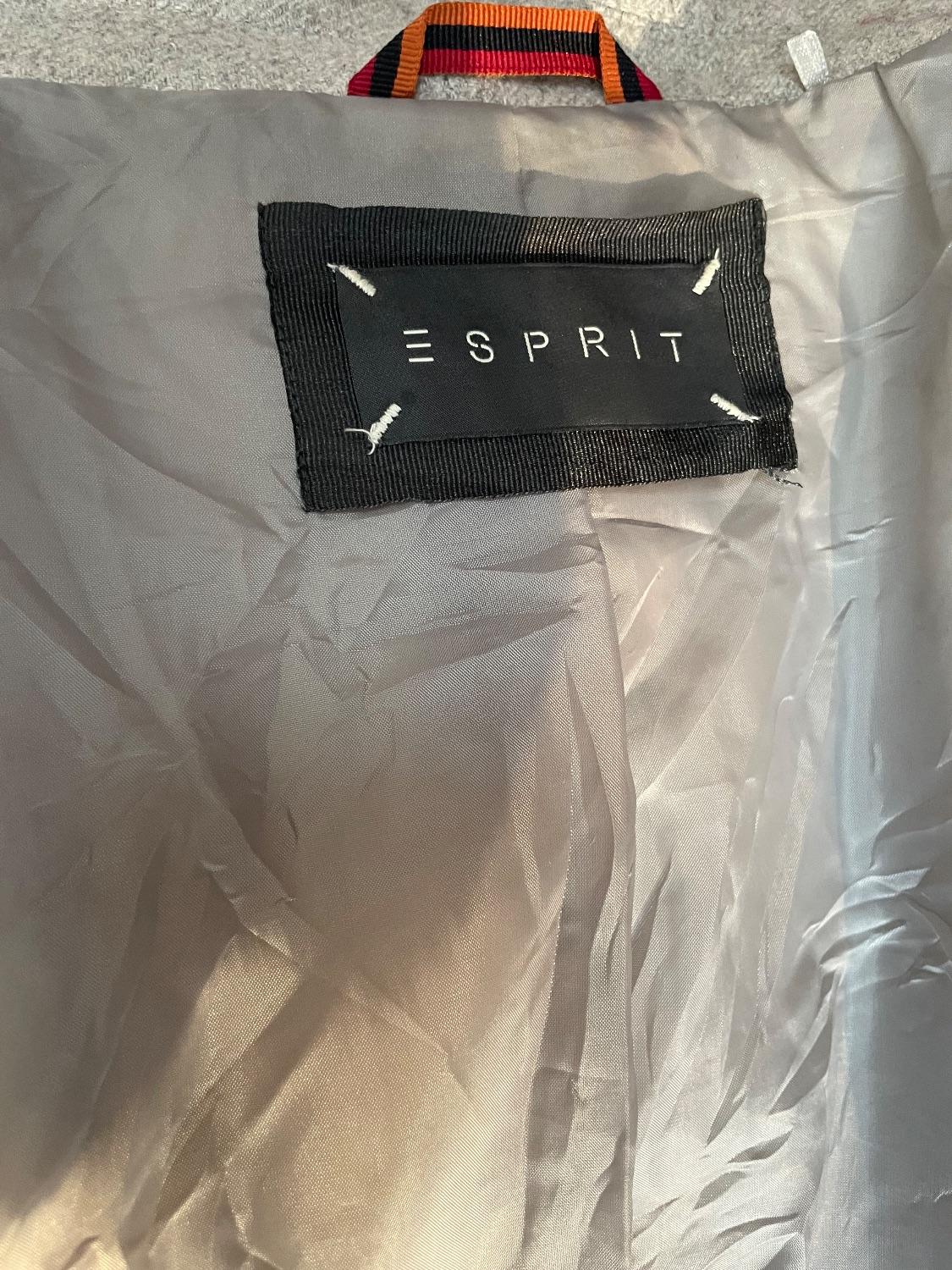 Women winter coat, barely worn. - Image 2